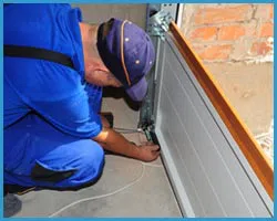 United Garage Door Palo Alto, CA 650-946-1672 United Garage Door Palo Alto, CA 650-946-1672 - sidebar-door-maintaince-15-05m